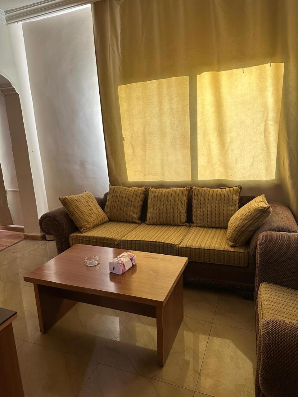 Aghadeer Hotel Amman Bagian luar foto